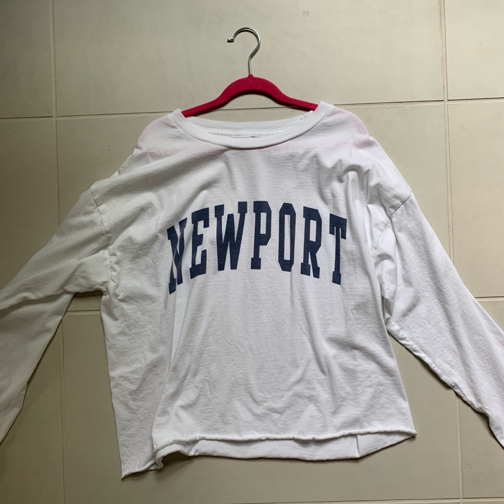 Cropped long sleeve brandy Melville Newport top
